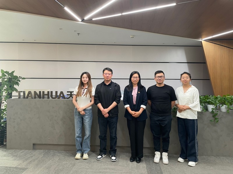威廉希尔官网教师赴沈阳天华建筑设计有限公司调研